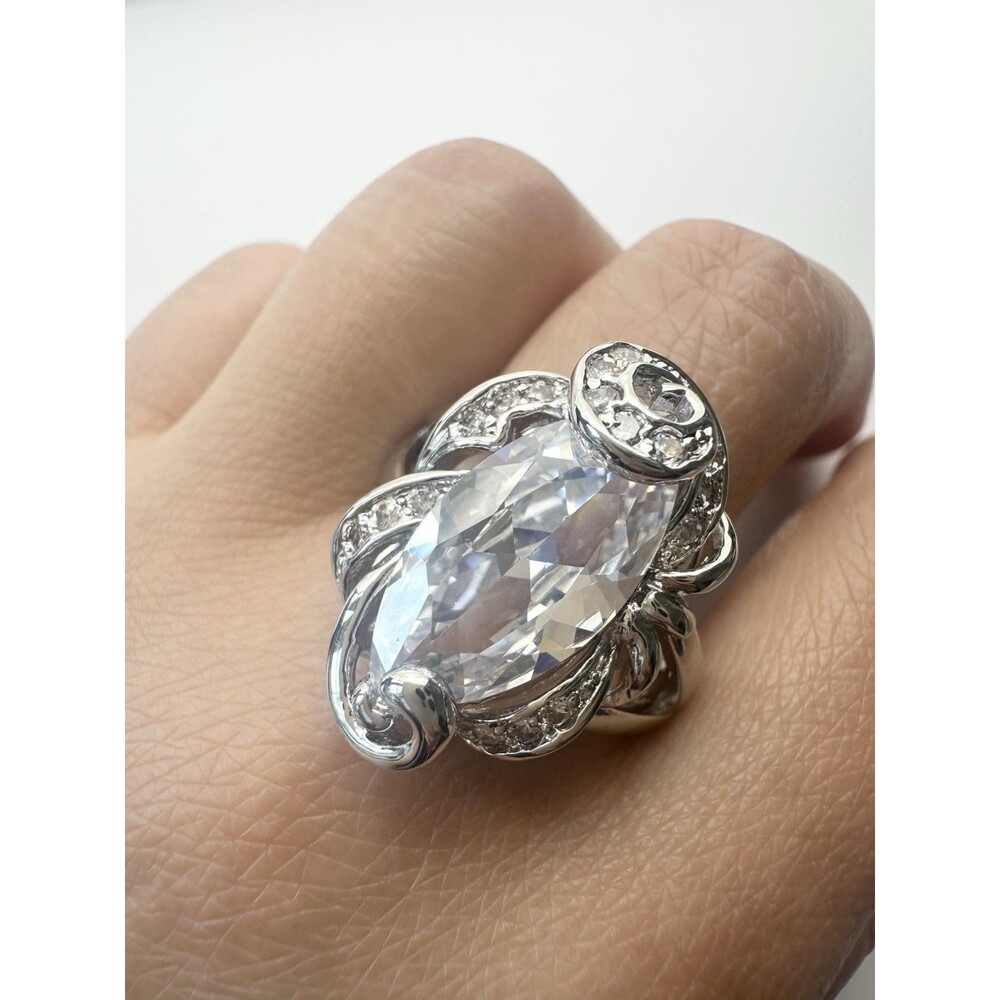 18k Gold Electroplated Cubic Zirconia Statement Ring Size 10
